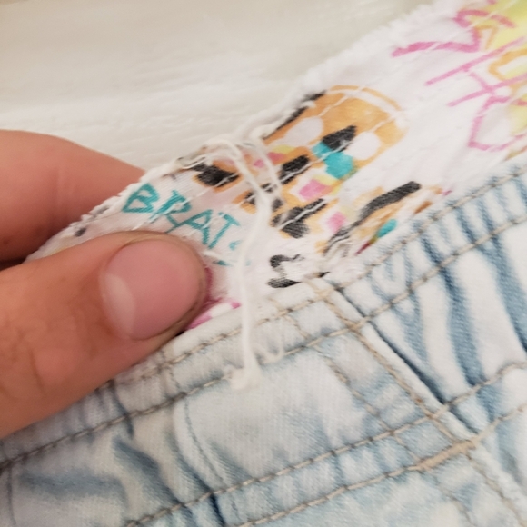 LA Gear vintage high-waisted distressed shorts - Picture 5 of 10